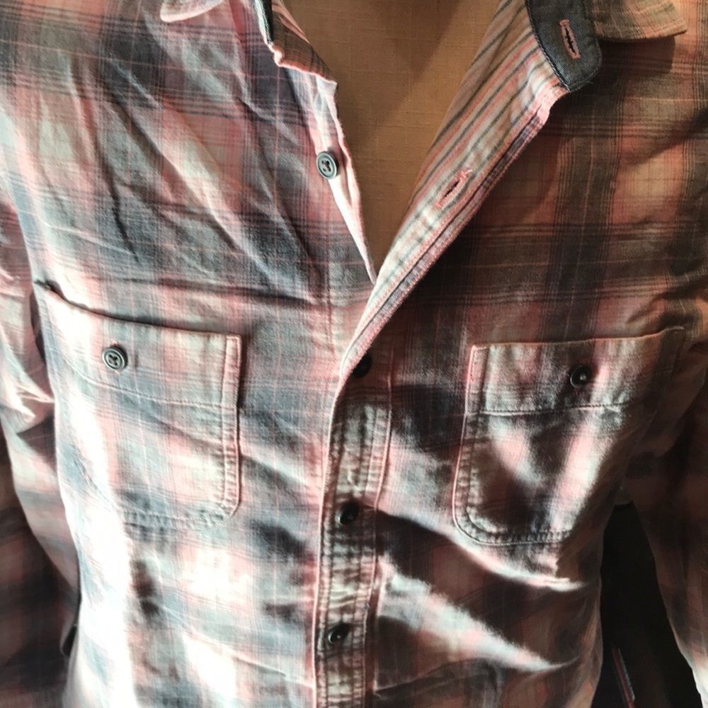 Even Tide Shirt - Picture 2 of 5